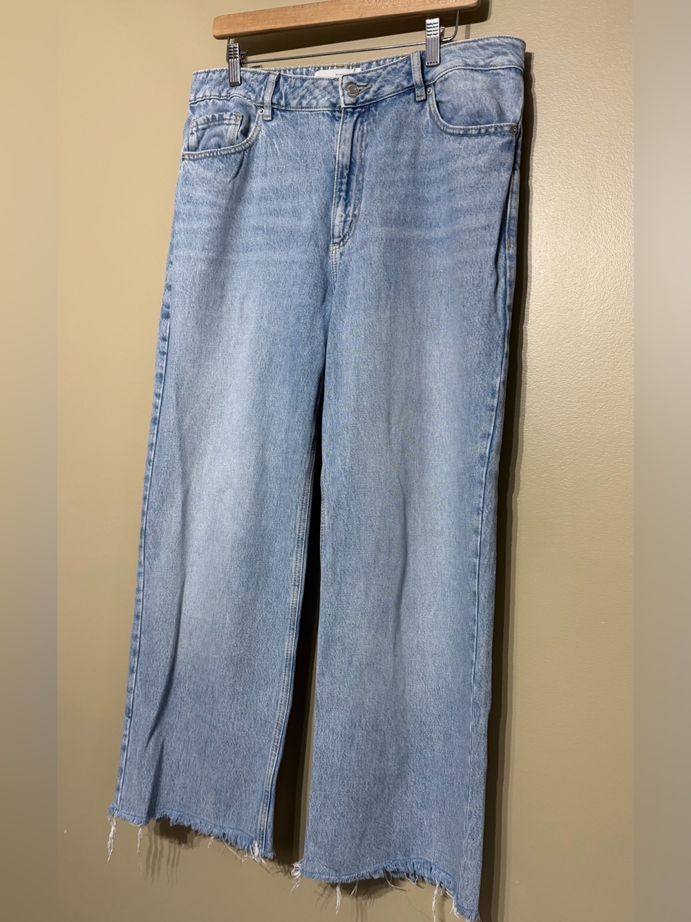Dynamite Heidi High Rise Wide Leg Jeans - Picture 5 of 12